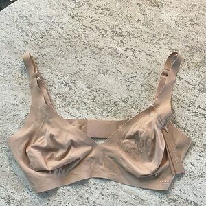 Skims naked plunge bra XL Clay NWT